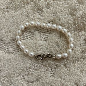 Tiffany and co pearl bracelet